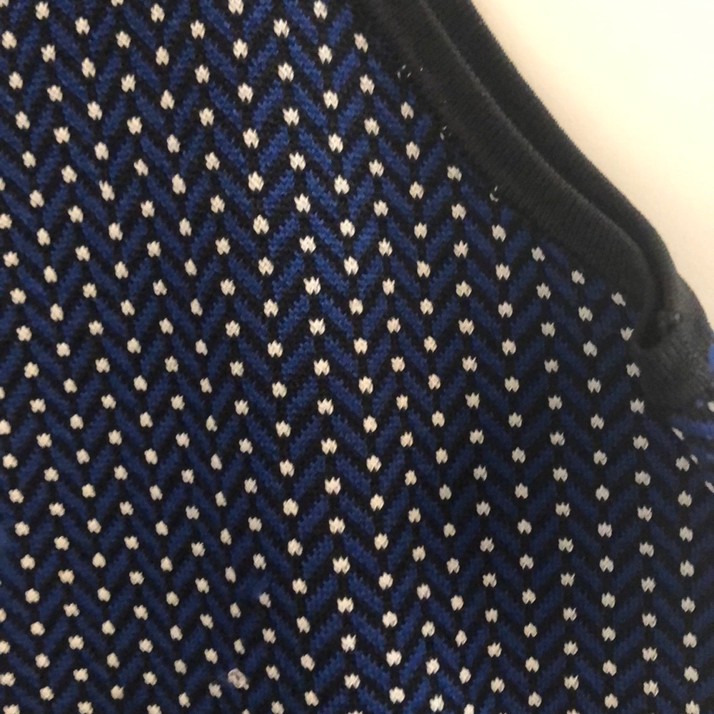 Knit pattern crop top - Picture 3 of 4
